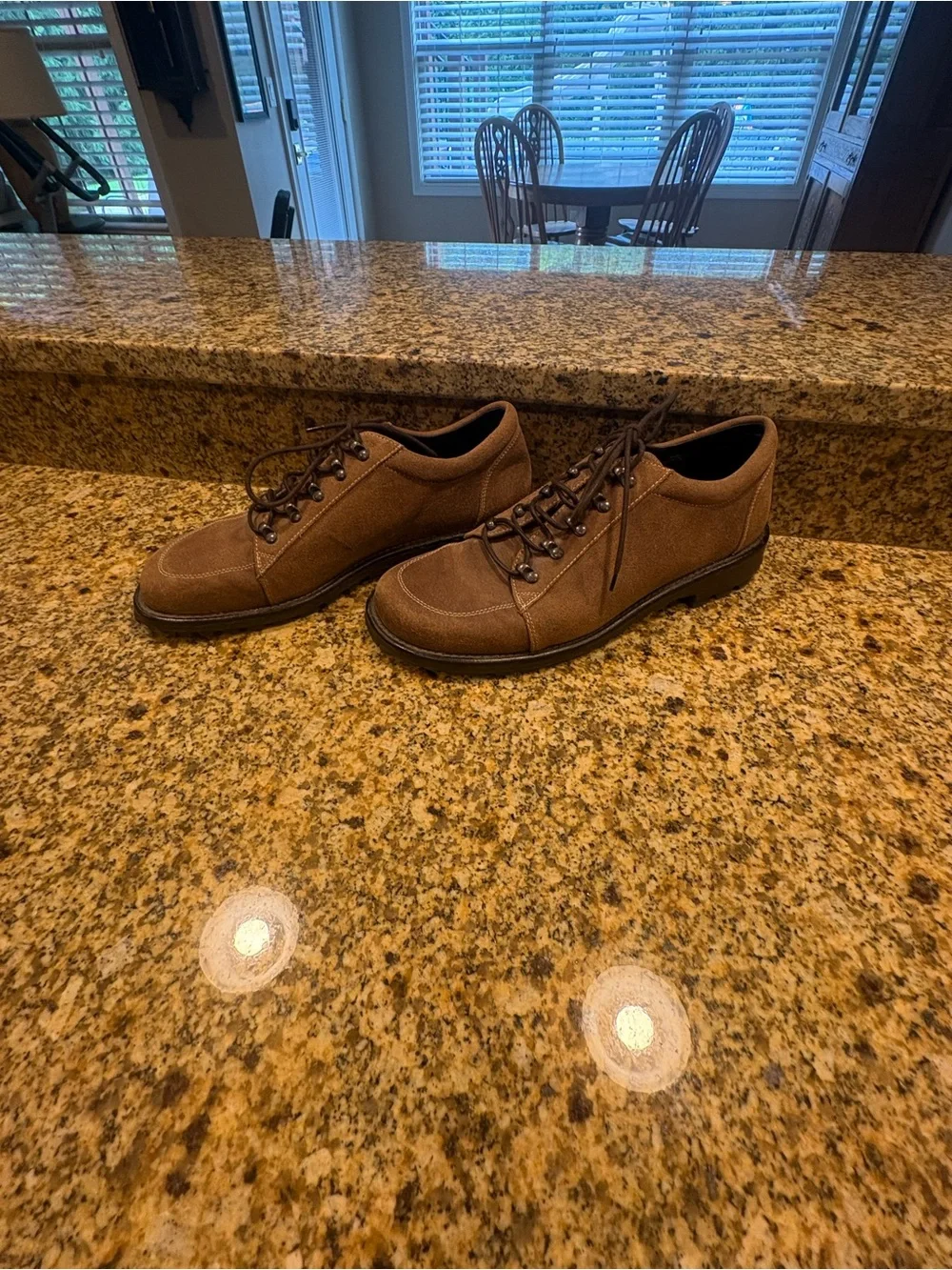 Donald J Pliner Sport Brown Suede Men’s Lace Up Derby Shoes Sz 11 Casual Luxury